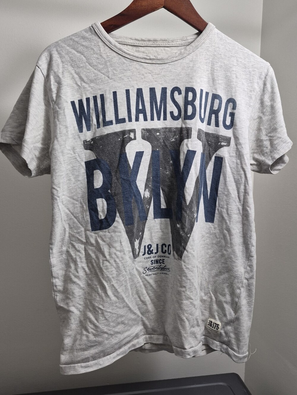 Jack and Jones Light Gray Williamsburg Graphic Tee